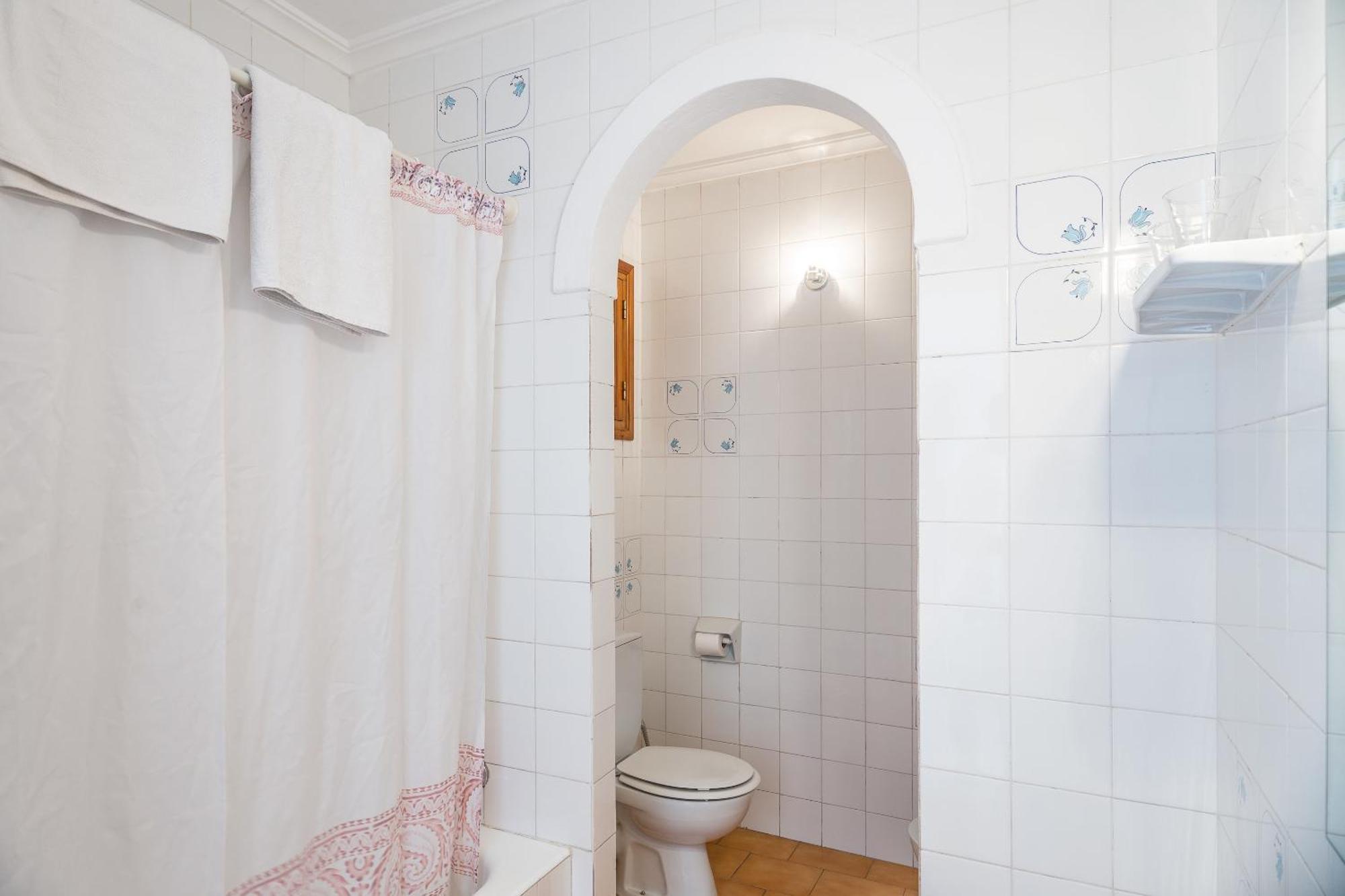 Apartamentos Orosol 2 By Typic Hotels San Antonio  Ruang foto