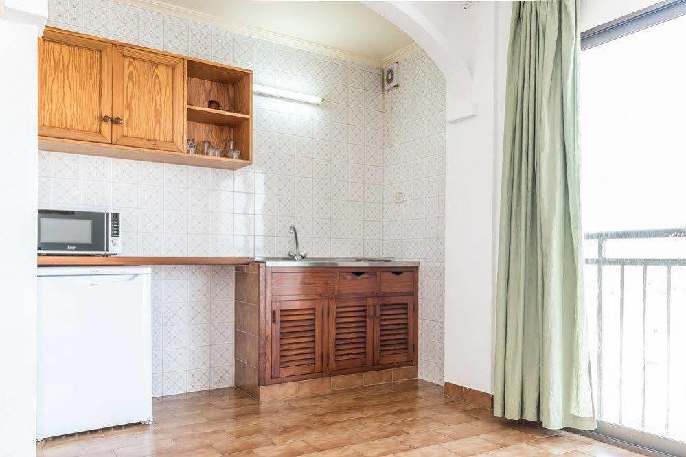 Apartamentos Orosol 2 By Typic Hotels San Antonio  Bagian luar foto