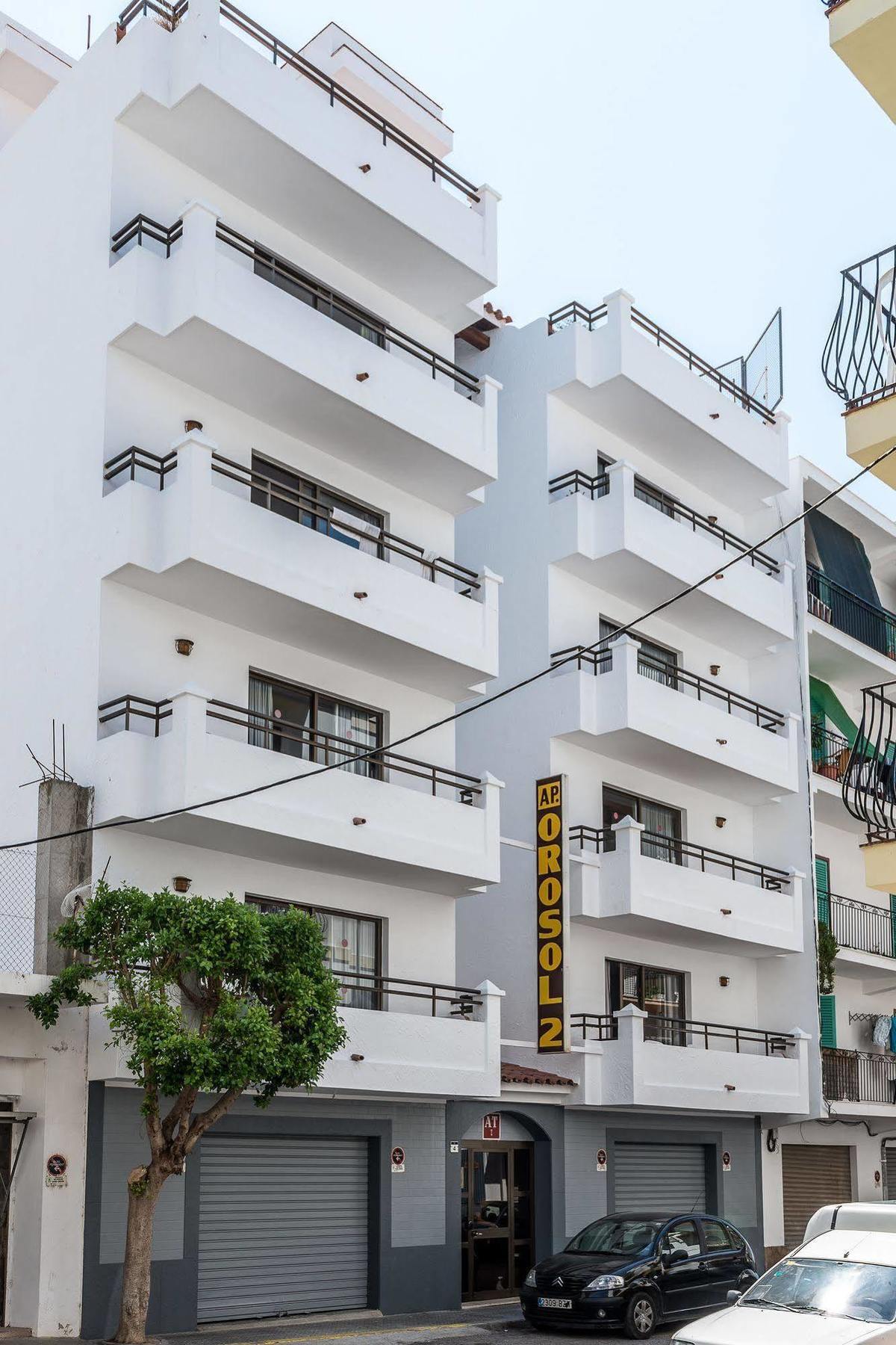 Apartamentos Orosol 2 By Typic Hotels San Antonio  Bagian luar foto