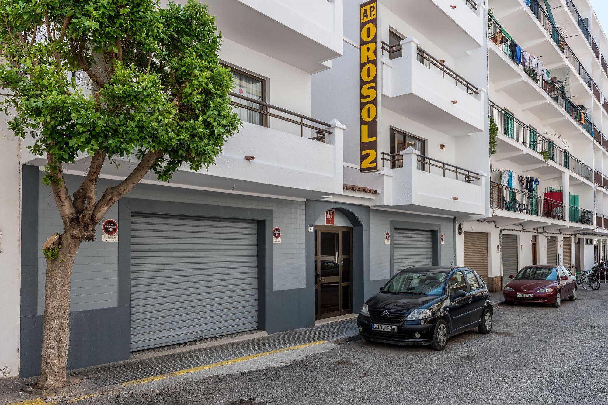 Apartamentos Orosol 2 By Typic Hotels San Antonio  Bagian luar foto