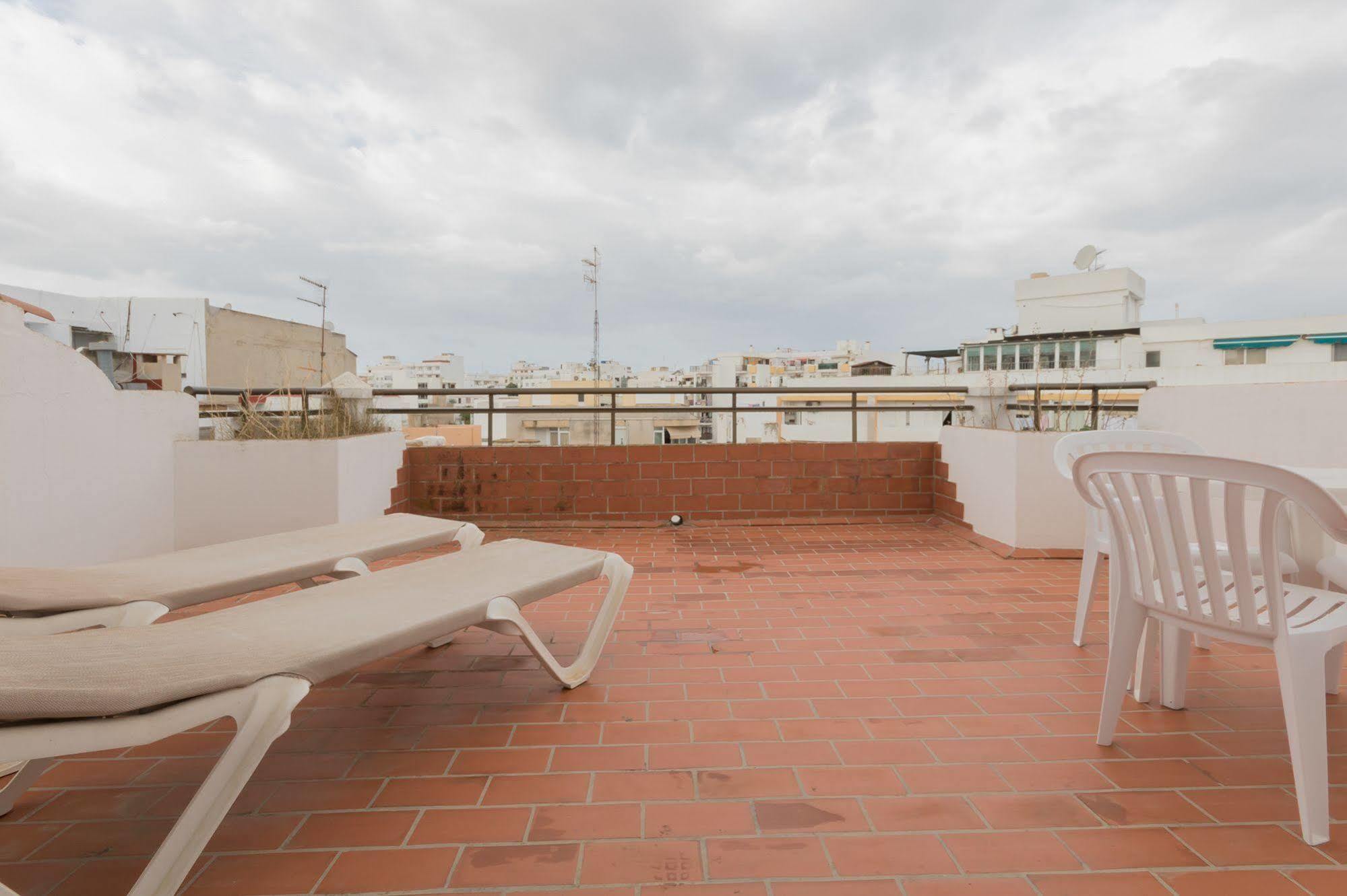Apartamentos Orosol 2 By Typic Hotels San Antonio  Bagian luar foto